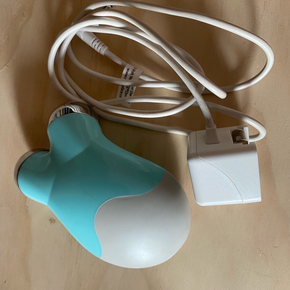 Nuface Mini